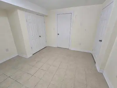 2 Bedroom, 1 Bathroom Walk-Out Basement for Rent Location: Brampton, Ontario (Near Castlemore Road &...