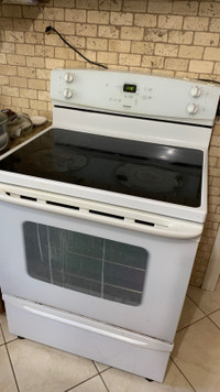 Selling White Electric Stove