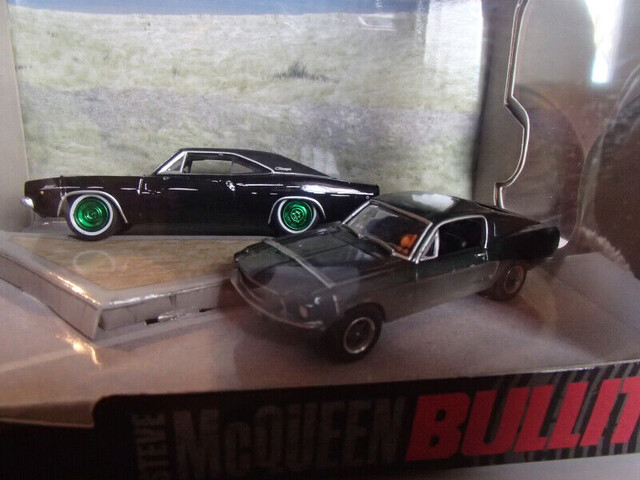 1:64 Greenlight Steve McQueen Diorama Green Machine Charger in Toys & Games in Sarnia - Image 4