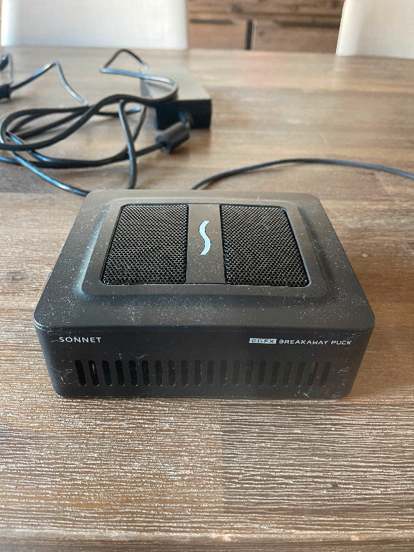 Sonnet Breakaway Puck RX560 EGPU in System Components in Oshawa / Durham Region