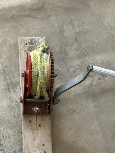Winch/rope, View more