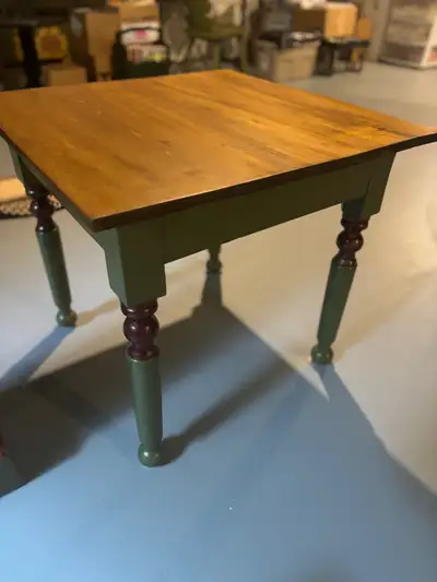 Table antique / antique side table 