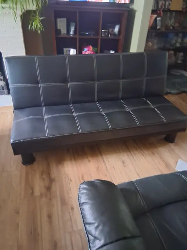 Black Futon in Couches & Futons in City of Halifax - Image 10