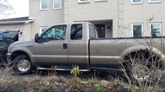 2004 Ford F-250 in Cars & Trucks in Mississauga / Peel Region - Image 4