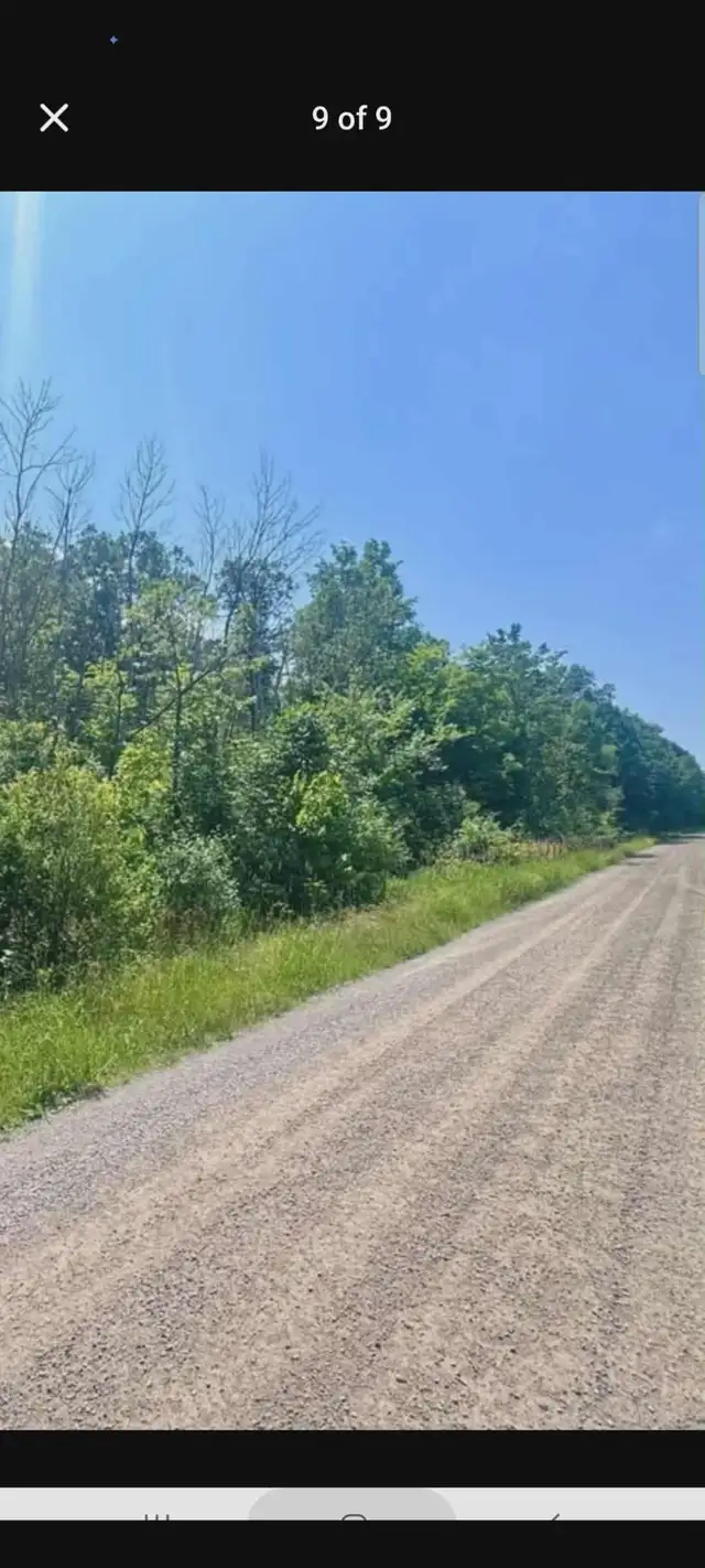 Stunning 21 acre building lot for sale in Land for Sale in Ottawa - Image 4