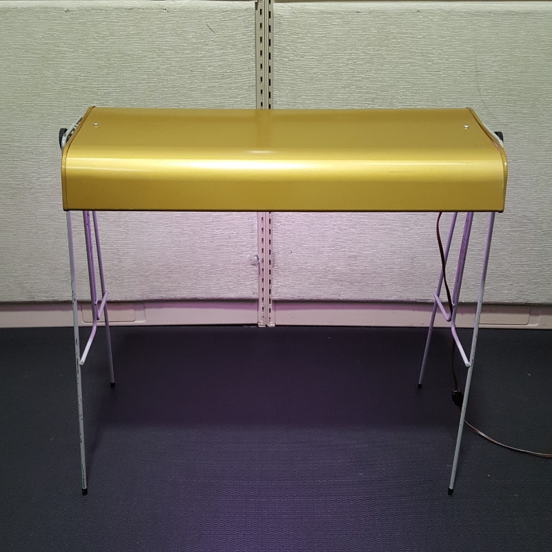 CEB Limited Vintage Fluorescent Light Fixture For Plants K4790 Other