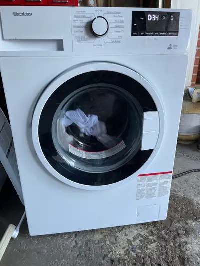 Blomberg WM72200W compact washer, View more