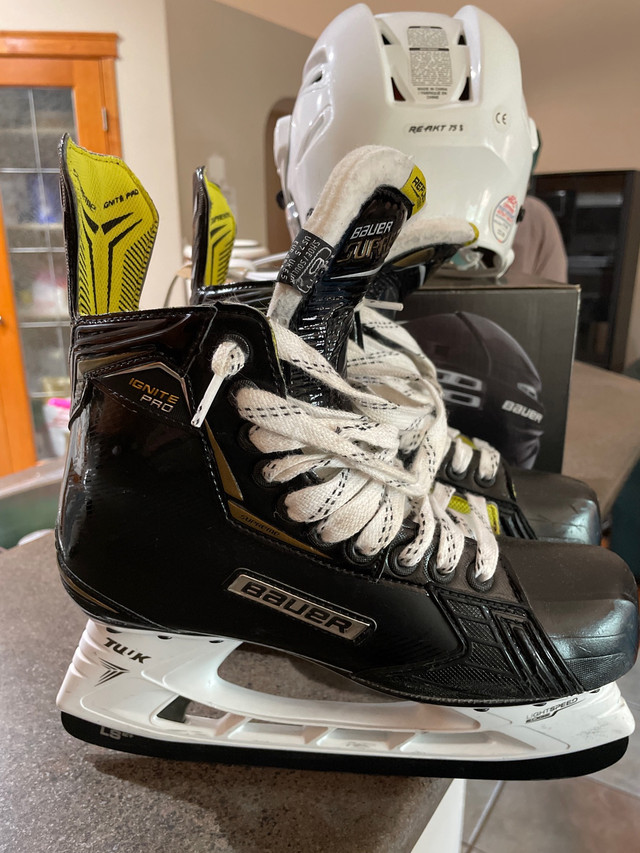 Hockey skates size 6, shoe size 7.5 in Skates & Blades in Edmonton - Image 3