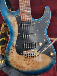 300$Michael Kelly CUSTOM COLLECTION 60 Electric Guitar (Blue Bur