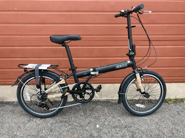 Reliable refurbished bicycles with Guarantee in Cruiser, Commuter & Hybrid in City of Montréal - Image 3