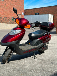 GT80 80V/20Ah Scooter Style E-bike (Pre-Owned)