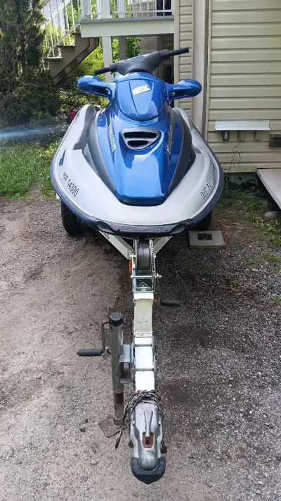 Seadoo GTX 2001 with trailer in good condition new carb kit new batterie new key... good enuff to ha...