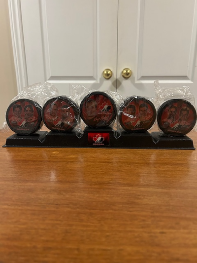 2002 McDonalds Team Canada Pucks with Stand, View more