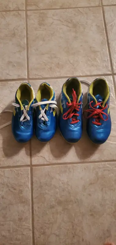 Youth  soccer cleats, View more