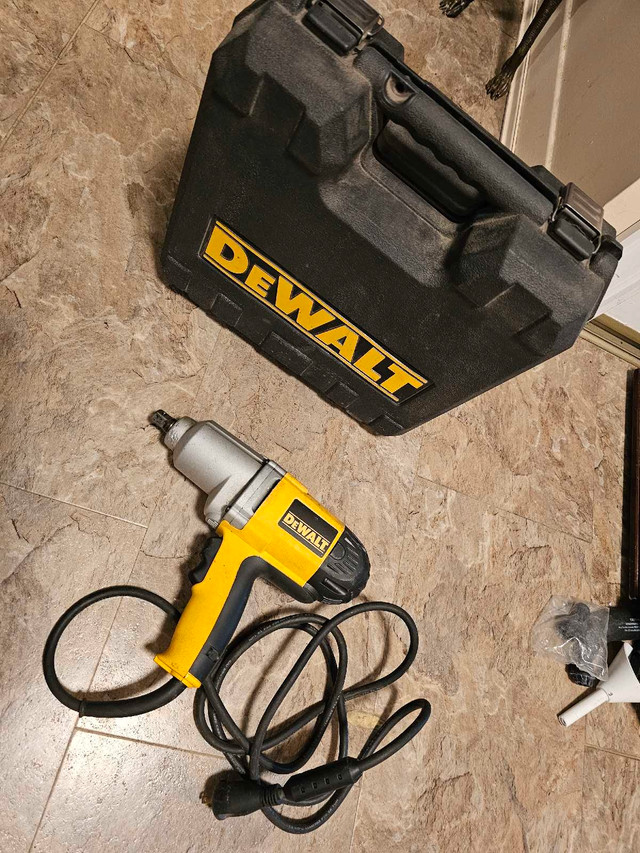 impact electrique dewalt  dans Outils électriques  à Longueuil/Rive Sud