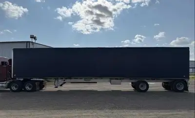 Well maintained & taken care of trailer Located in Nisku for viewing.