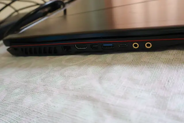 MSi GP63 Leopard Gaming Laptop in Laptops in Edmonton - Image 7