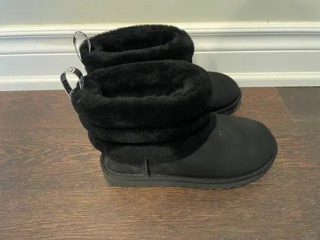 New W7 UGG Women's Classic Mini Fluff Quilted Boots in black in Women's - Shoes in Markham / York Region - Image 2