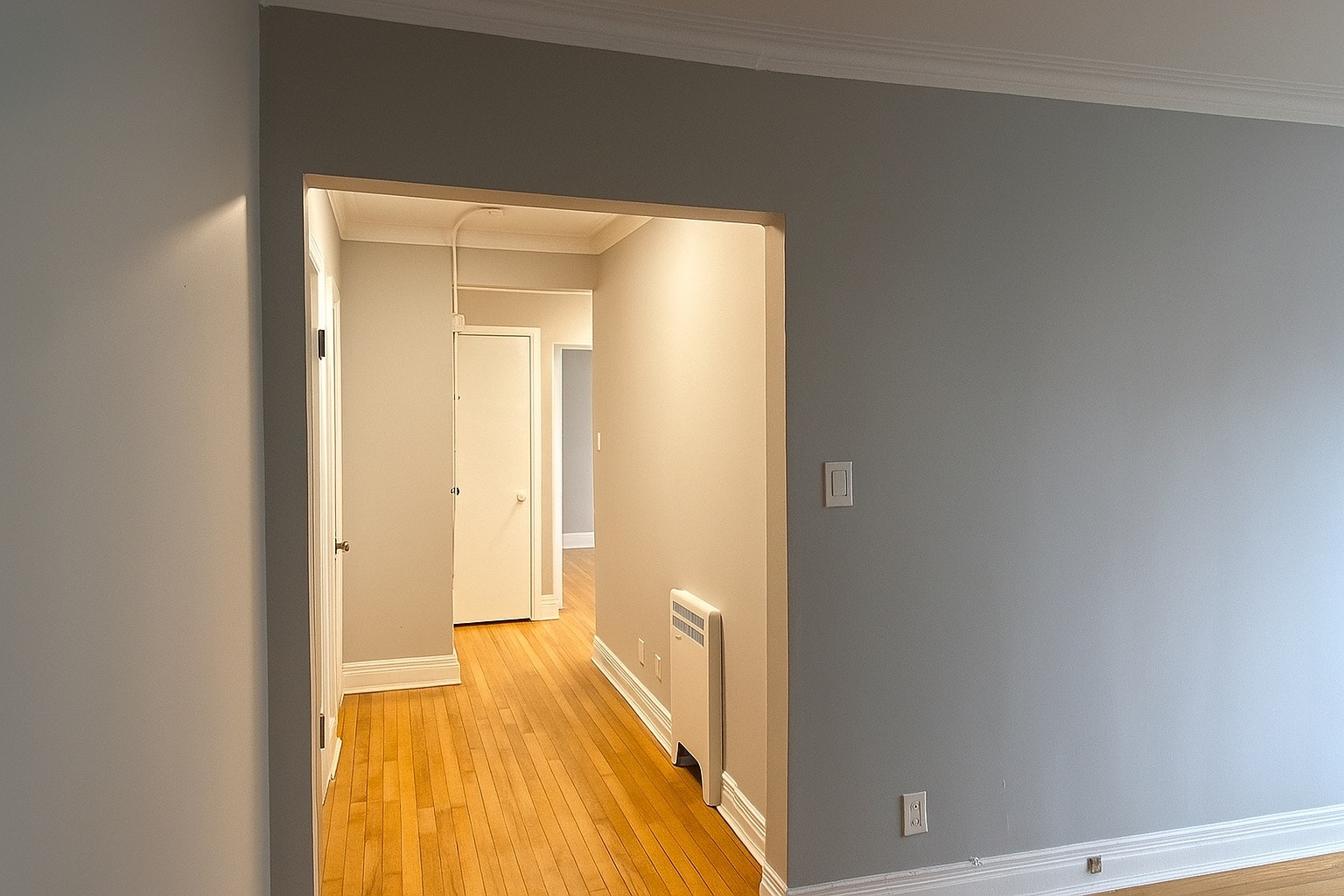 5005 Av. Macdonald — photo 2