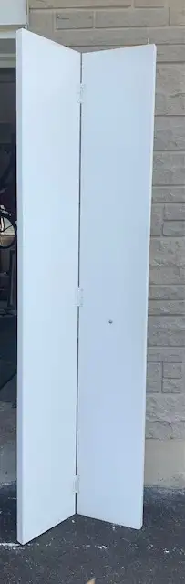 PORTE PLIANTE INTERIEUR BLANCHE 24" X 79" in Windows, Doors & Trim in City of Montréal - Image 3