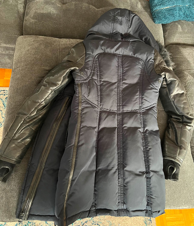 Manteau Rudsak small dans Femmes - Hauts et vêtements d'extérieur  à Ville de Montréal - Image 3