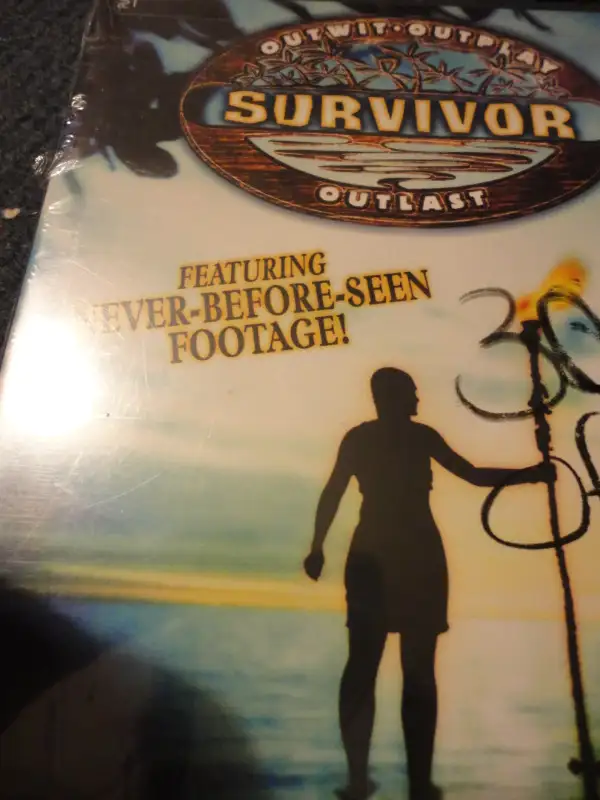 Survivor season1 highlites+Seson3Trade4 bikesIPHONEguitars/banjo in CDs, DVDs & Blu-ray in Ottawa - Image 2