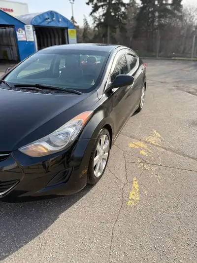 CLEAN 2012 HYUNDAI ELANTRA GLS LOW MILEAGE 158,090 KM 1.8L 4CYL FWD NO ACCIDENTS/ CRUISE CONTROL/ HE...