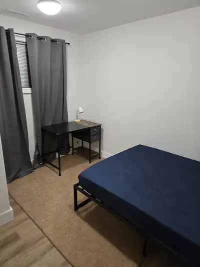 Available Dec 1st. Nice quiet area in Ingram. $800 per month including internet. + share of electric...