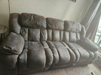 Brown reclining couch & loveseat