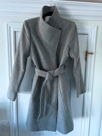 *LIKE NEW* Aritzia/Babaton "Connor Coat" High Quality Wool Coat