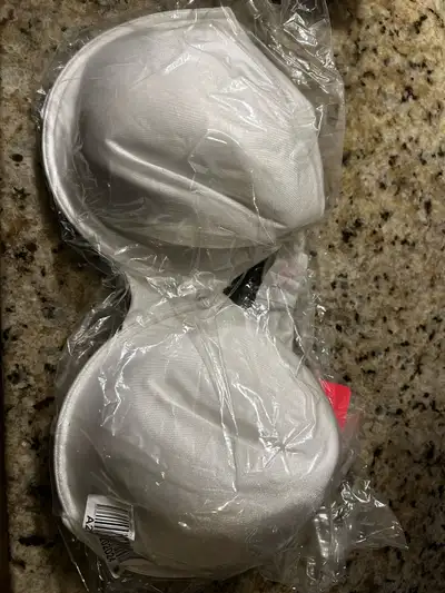 Breezies Bra 48DDD, View more