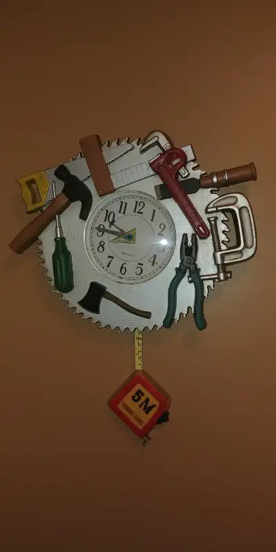 Vintage Saw Blade WALL CLOCK - look alike Tools attached, View more