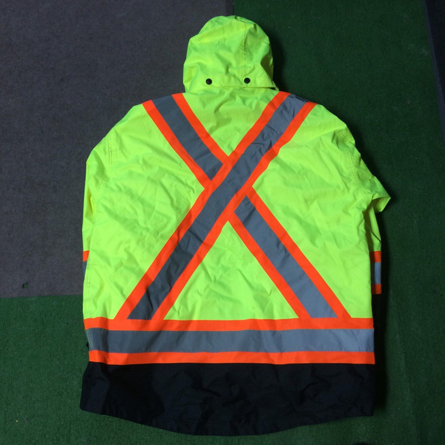 2 in 1  High Visibility Jacket (New) dans Hommes  à Edmundston