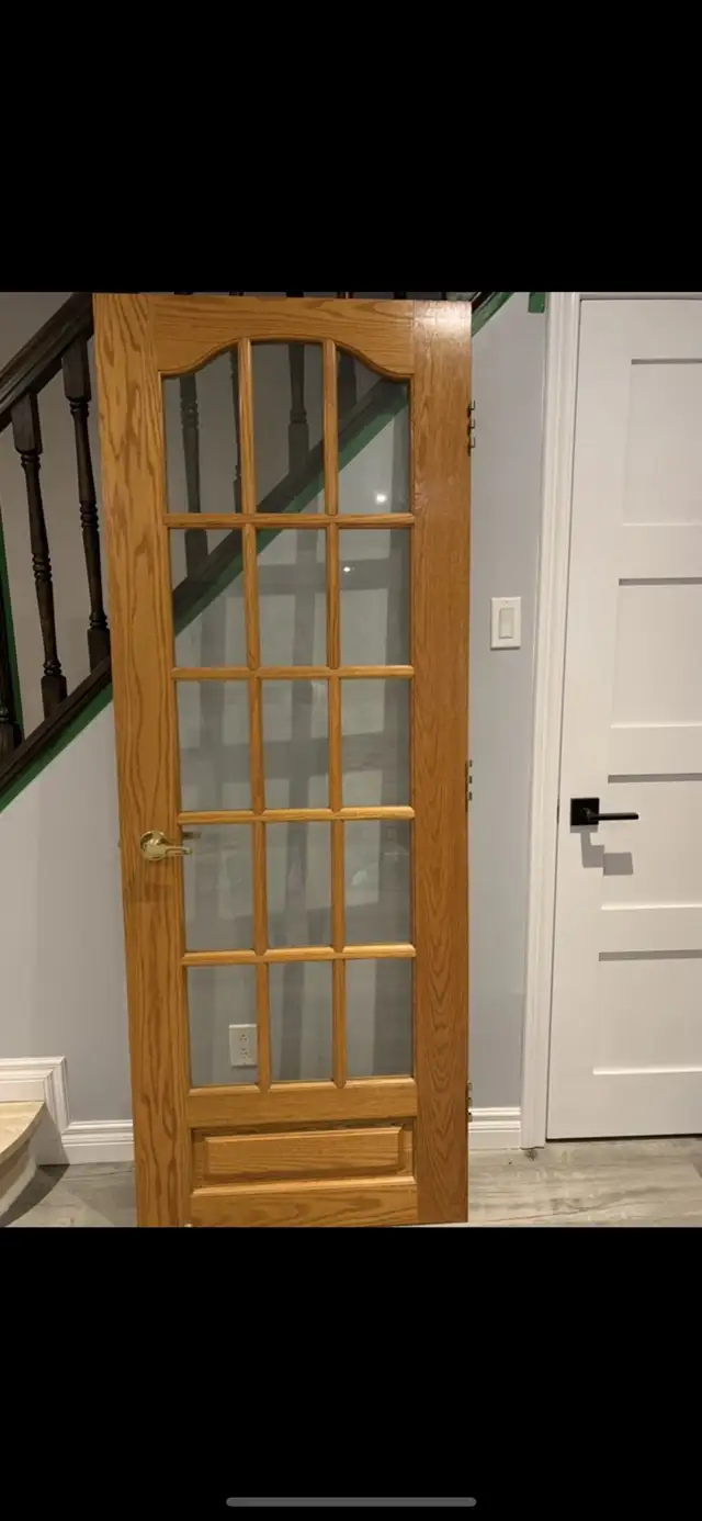 Porte française en bois massif chêne in Windows, Doors & Trim in City of Montréal - Image 2