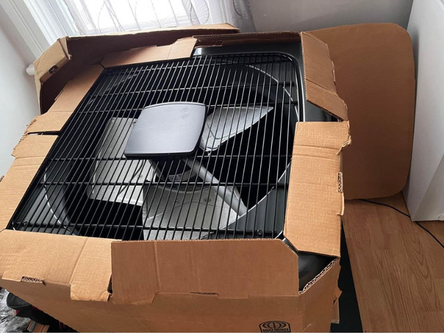 New, unused A/C Air Conditioning Unit (GSX160241FA) in Heating, Cooling & Air in Cambridge - Image 3
