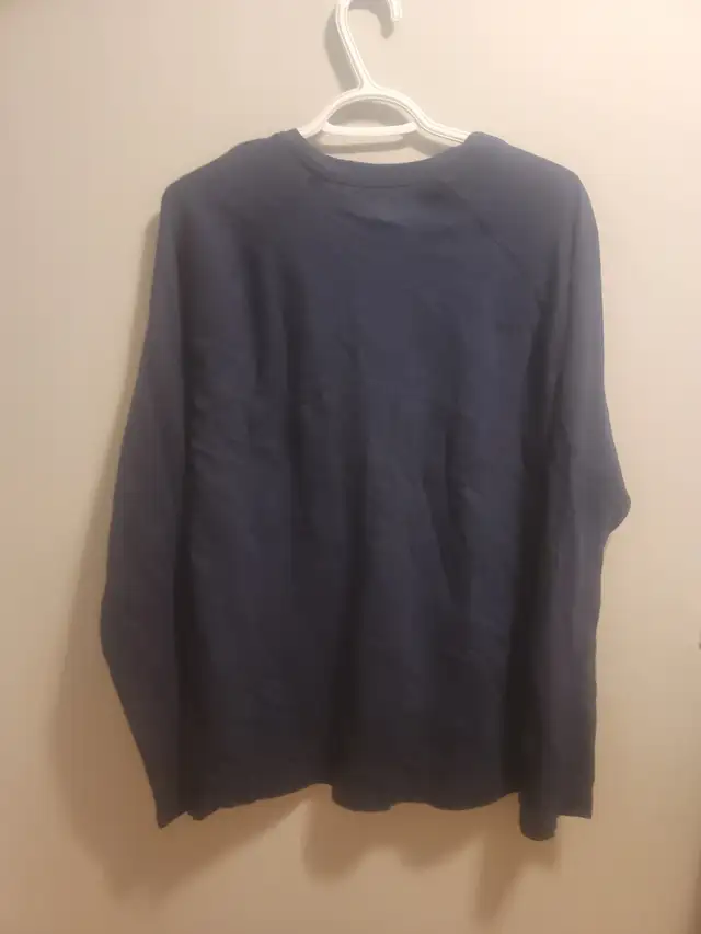 New GAP men's shirt long sleeve in Men's in Calgary - Image 4
