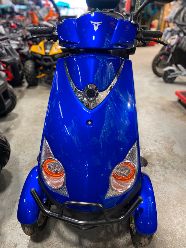 Scooter électrique, 3 vitesses, 4 roues,  ULTRA FREEDOM 2499.99$ dans Vélos électriques  à Laurentides - Image 2