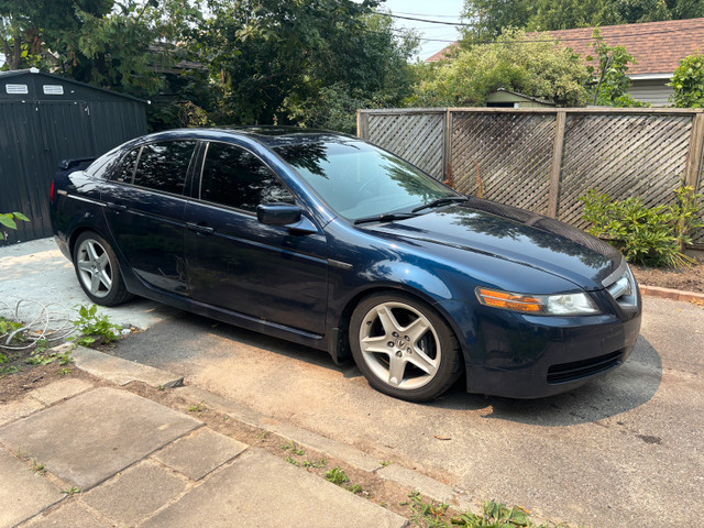 2005 Acura TL 6 speed in Cars & Trucks in Ottawa
