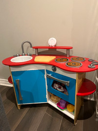 Hape wood kids play kitchen