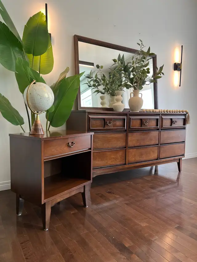 MCM Swedish Walnut Bedroom Set – Dresser, Nightstand & Mirror in Dressers & Wardrobes in Calgary - Image 2