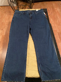 Blue jeans for wonan. Size 18. Used New!