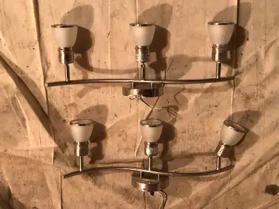2 sets of track lighting - like new.