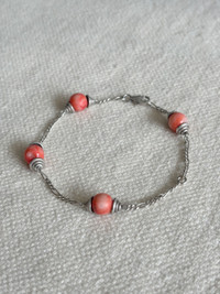 Bracelet vintage en argent 925 et boules de corail