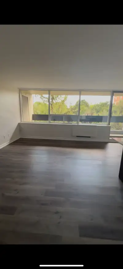 MASTER BEDROOM FOR RENT