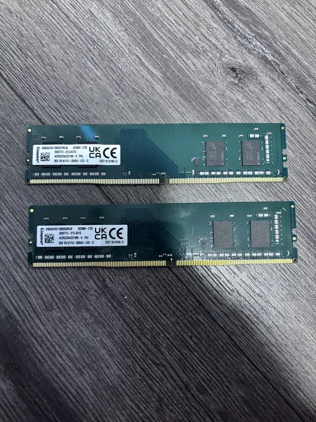 16 gb 3200mhz DDR4 Ram (Kingston) perfect condition