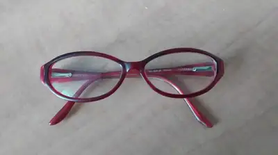 Lunettes    +1.75 vision progressive pour dame, View more