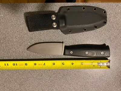 For sale is a North Arm “Lynx” knife: -Magnacut stainless steel blade -Black G10 handle -Kydex sheat...