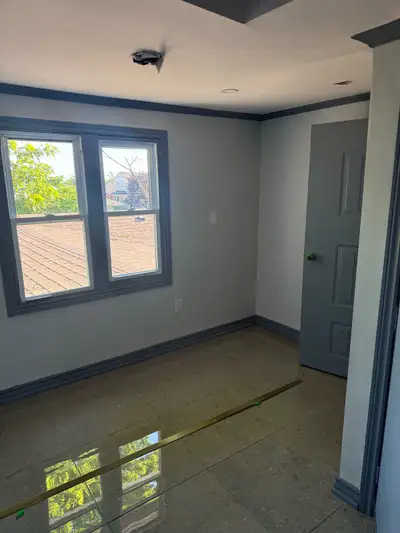 FOR RENT – Beautiful 2-Bedroom Apartment Located along Deer Street, Welland, just off Ontario Street...