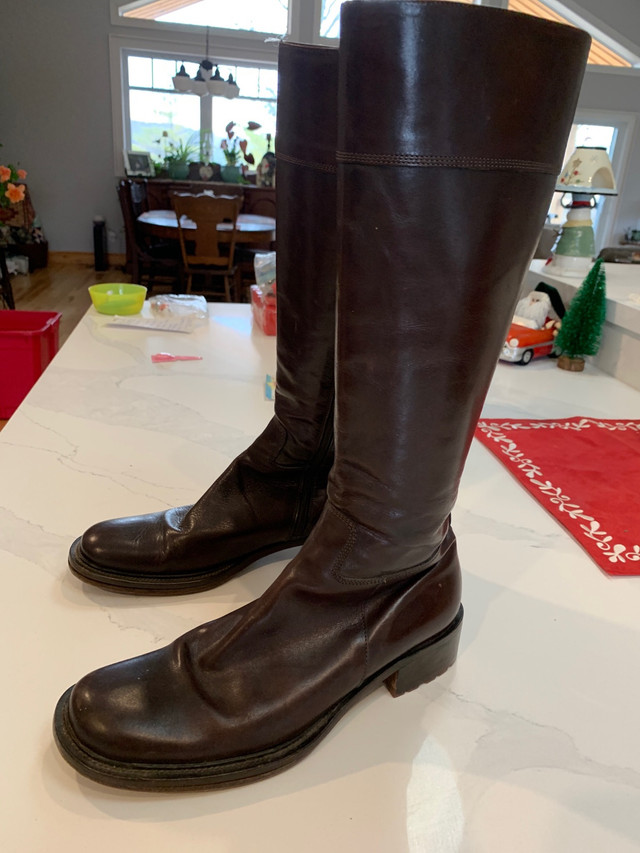 Wonderful Italian leather boots dans Femmes - Chaussures  à Trenton - Image 2