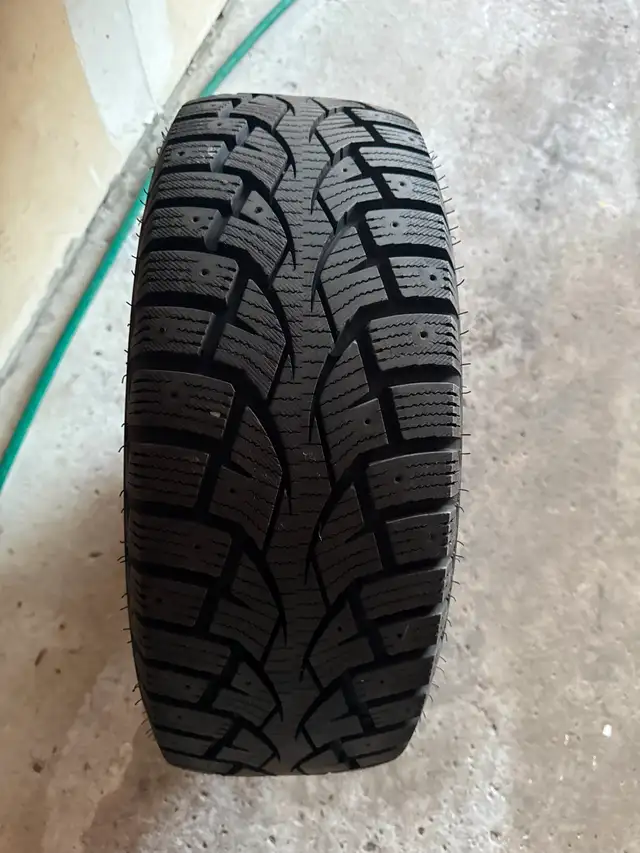 3x Winter Tires on Steel Rims – 205/55R16 – Great Tread in Tires & Rims in Mississauga / Peel Region - Image 3